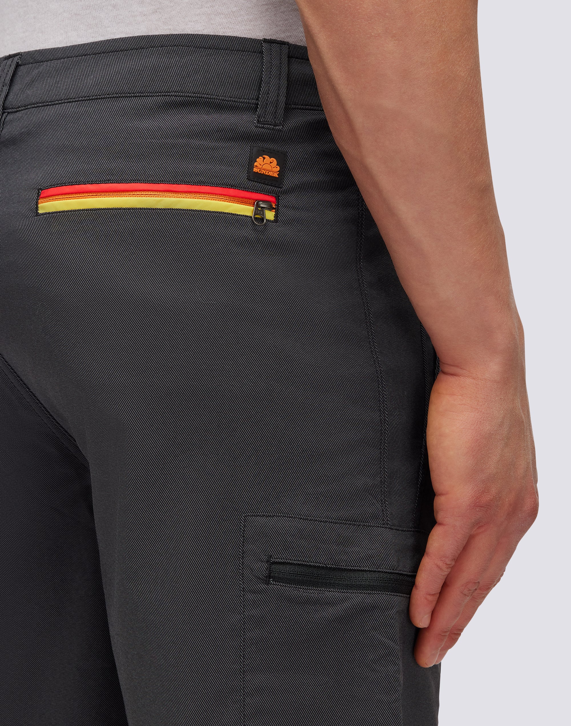 SHORTS CARGO IN TESSUTO QUICK DRY - Image 4