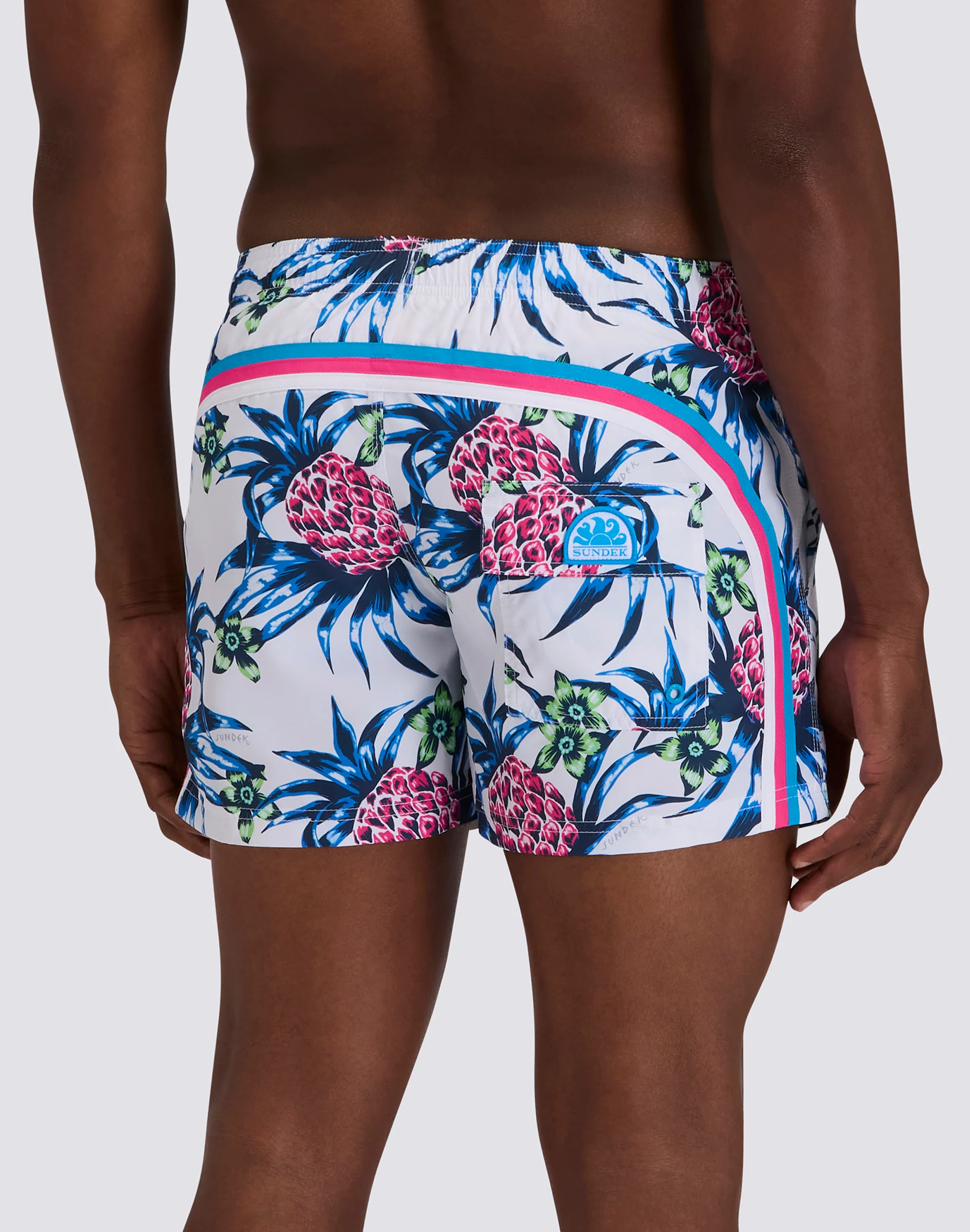 COSTUME DA BAGNO UOMO CORTO VITA ELASTICATA POLIESTERE RICICLATO REPREVE® CON STAMPA TROPIC DANCE